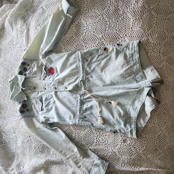 SPELL AND THE GYPSY Route 66 chambray romper - Picture 5 of 9